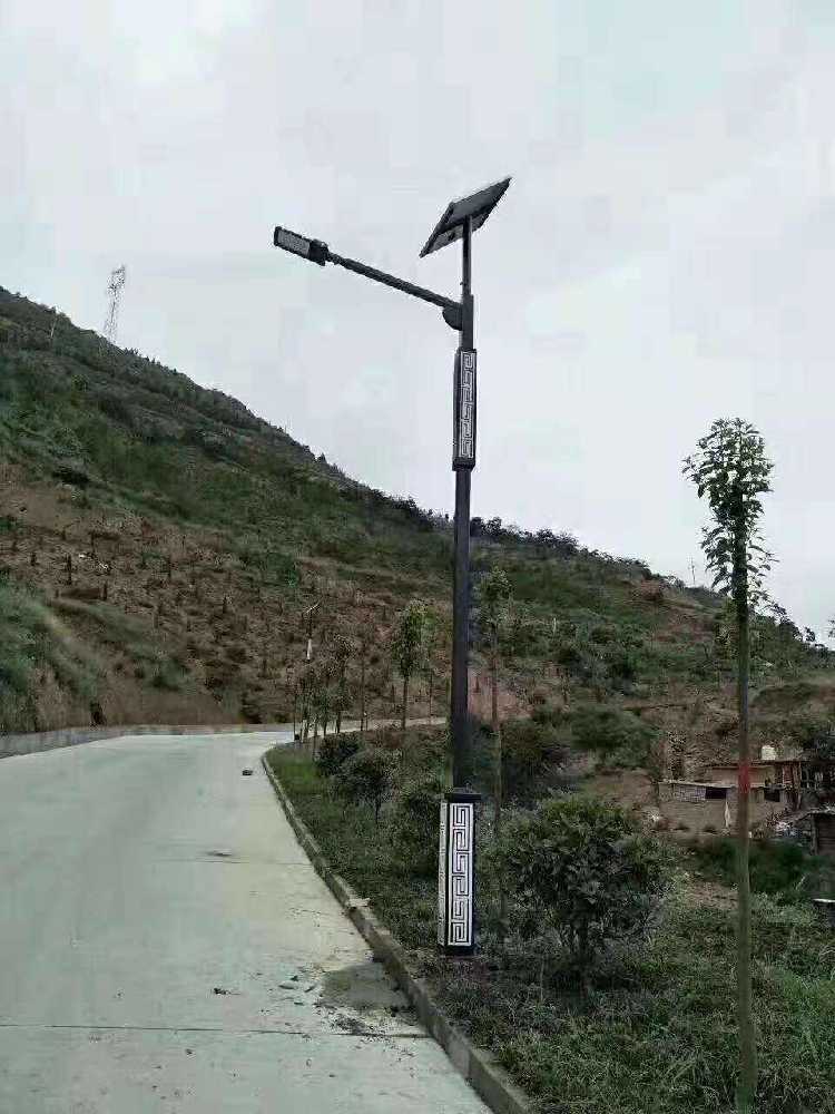 鄂尔多斯市仿古太阳能路灯